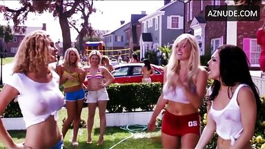 Look at how many tits