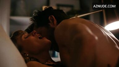 Kristen Bell Underwear and daydream