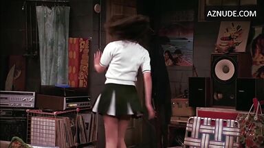 Mila Kunis cheerleading dance