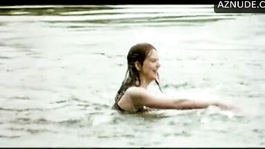Nicole Kidman swims and jumps in the water