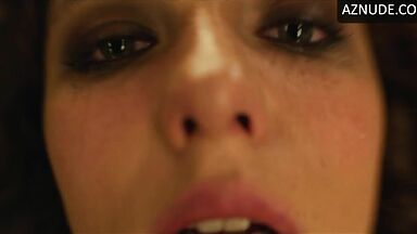 Nicole Kidman and Matilda De Angelis flashbacks in their minds
