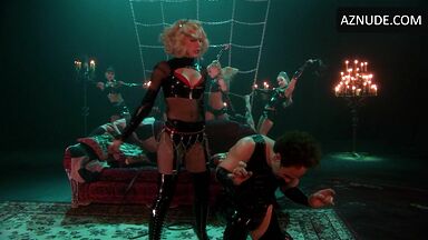 Kristen Bell dance in a leather suit