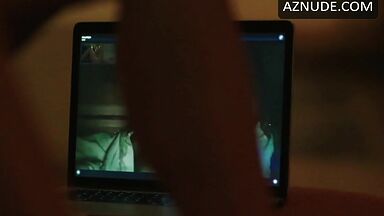 Nicole Kidman masturbates on video