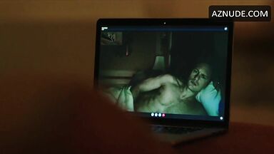 Nicole Kidman masturbates on video