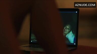 Nicole Kidman masturbates on video