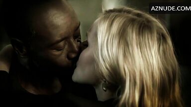 Kristen Bell trying to have sex with a black man
