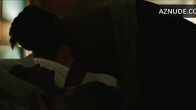 Nicole Kidman have sex in bed