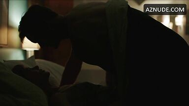 Nicole Kidman have sex in bed