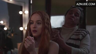 Dakota Johnson shows her nipples