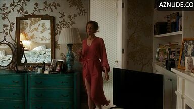 Nicole Kidman brushing her teeth in sexy pajamas