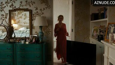 Nicole Kidman brushing her teeth in sexy pajamas