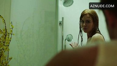 Nicole Kidman take a shower and kiss