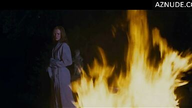 Nicole Kidman throws his clothes into the fire