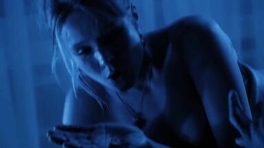 Kristen Bell drugs and has sex