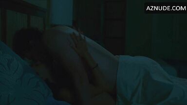 Kristen Bell Mila Kunis have sex at the same time