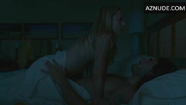 Kristen Bell Mila Kunis have sex at the same time