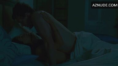 Kristen Bell Mila Kunis have sex at the same time
