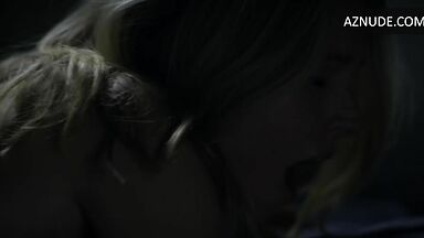 Kristen Bell has a wet and erotic dream