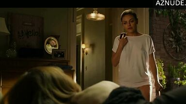 Mila Kunis in panties