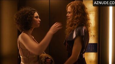 Nicole Kidman and Matilda De Angelis romantic kiss