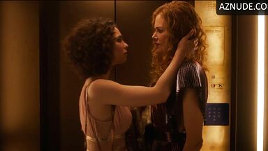 Nicole Kidman and Matilda De Angelis romantic kiss