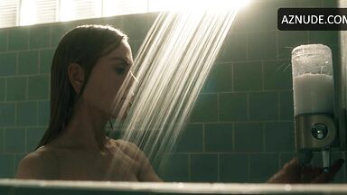 Nicole Kidman take a shower in Scarpetta