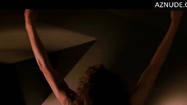 Nicole Kidman do erotic dance for an old man