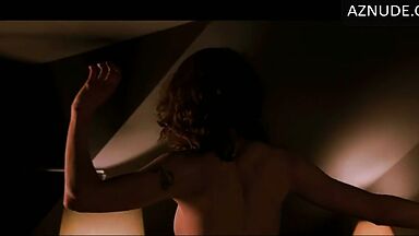 Nicole Kidman do erotic dance for an old man