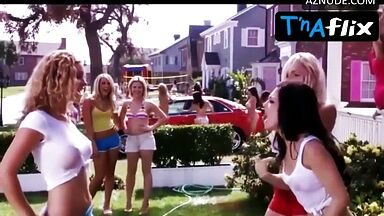 Alexandra Daddario Mila Kunis unforgettable scenes with tits
