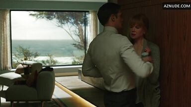 Nicole Kidman fucked on the wall
