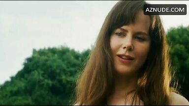 Nicole Kidman is naked in a place of ​​naked people