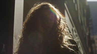 Matilda De Angelis and Nicole Kidman dream in The Undoing