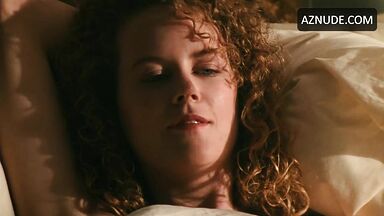 Nicole Kidman hot under the sheets