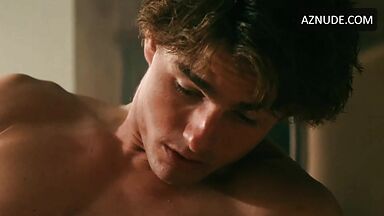 Nicole Kidman hot under the sheets