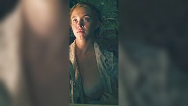 Sydney Sweeney Pulls Out Her Tit