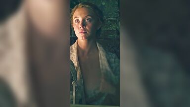 Sydney Sweeney Pulls Out Her Tit