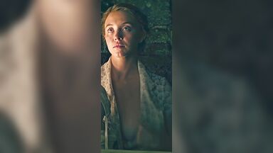 Sydney Sweeney Pulls Out Her Tit