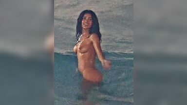 Salma Hayek sexy In Ask The Dust