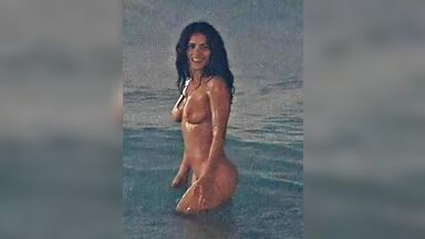 Salma Hayek sexy In Ask The Dust