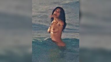 Salma Hayek sexy In Ask The Dust