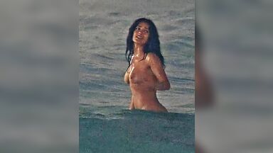Salma Hayek sexy In Ask The Dust
