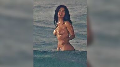 Salma Hayek sexy In Ask The Dust