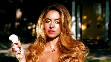 Sydney Sweeney Euphoria S3 Ep2