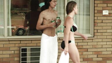 20 Year Old Sydney Sweeney in Bikini