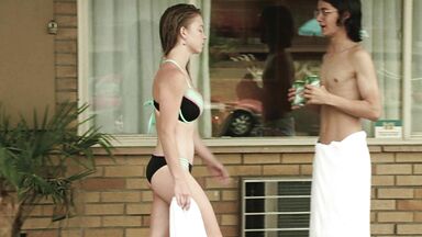 20 Year Old Sydney Sweeney in Bikini