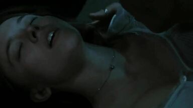Sydney orgasming