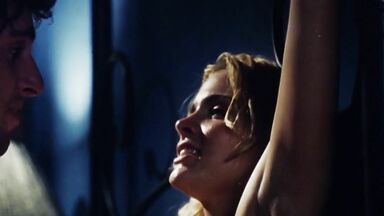 Blonde well fucked in bed