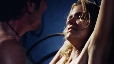 Blonde well fucked in bed