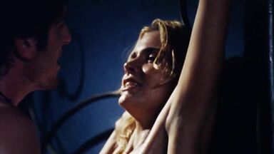 Blonde well fucked in bed