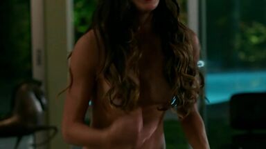 Melissa Barrera naked In Vida